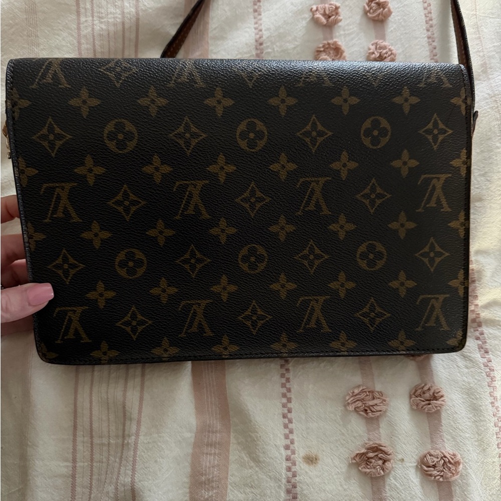 Authentic VINTAGE LV Ranelagh clutch crossbody bag - Picture 3 of 10